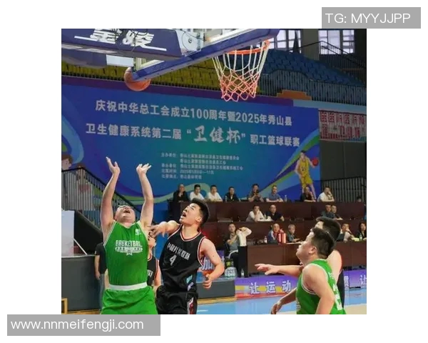 篮球联赛全新赛季揭幕球迷期待激战 赛程对决掀起全球关注热潮